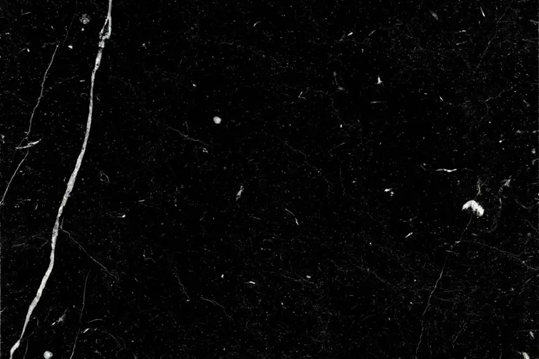 НЕГРО МАРКИНА/NEGRO MARQUINA