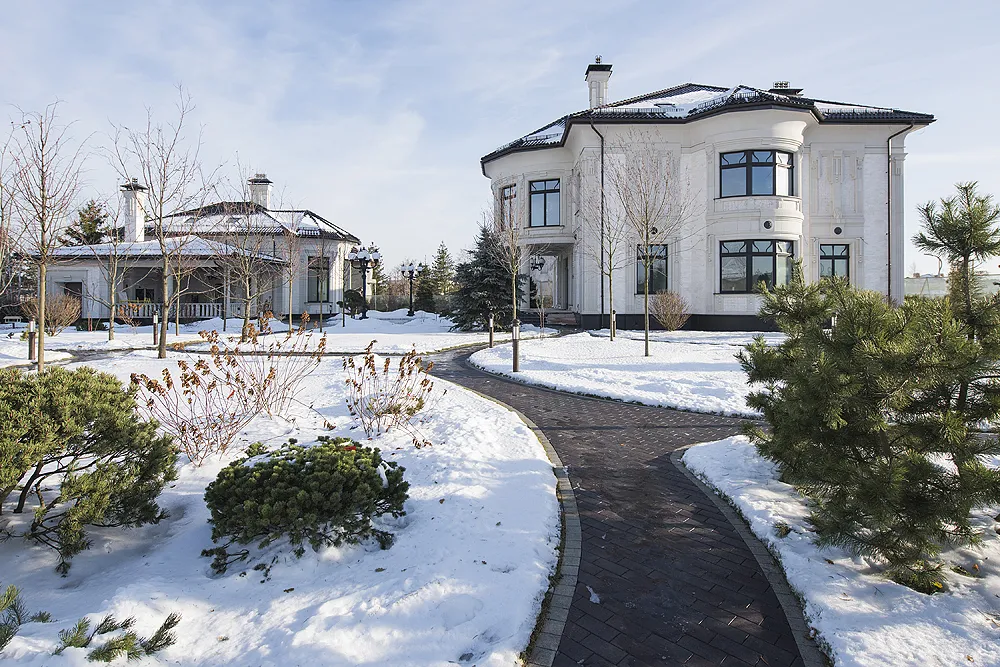 Private residence, "Millennium Park"