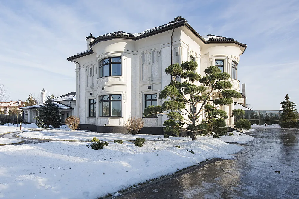 Private residence, "Millennium Park"