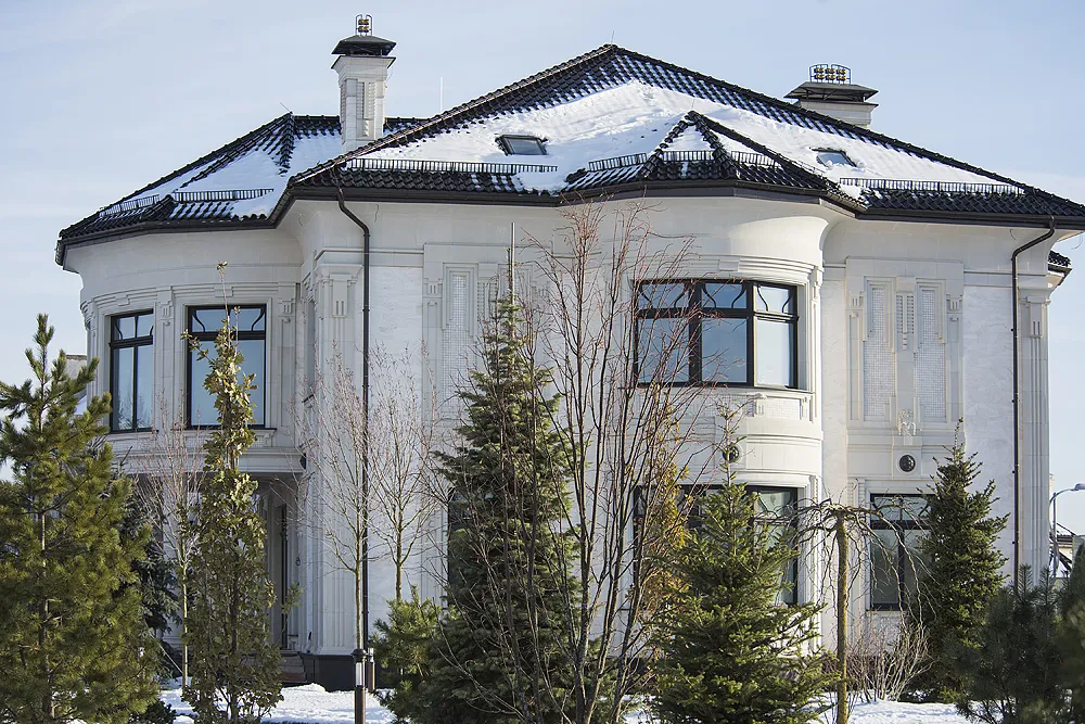 Private residence, "Millennium Park"