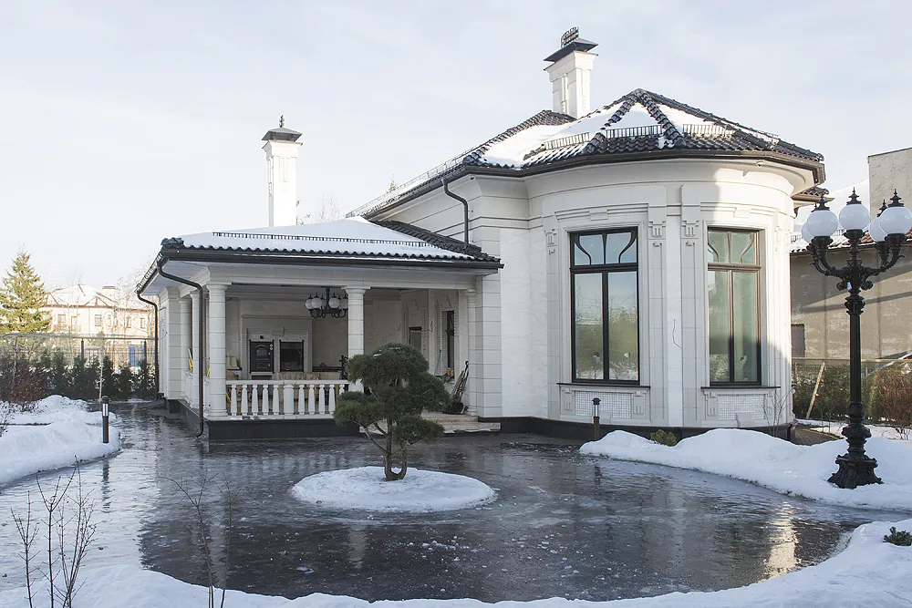 Private residence, "Millennium Park"