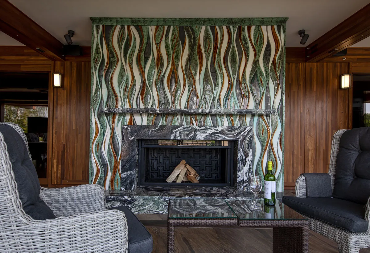 Ceramic in the exterior