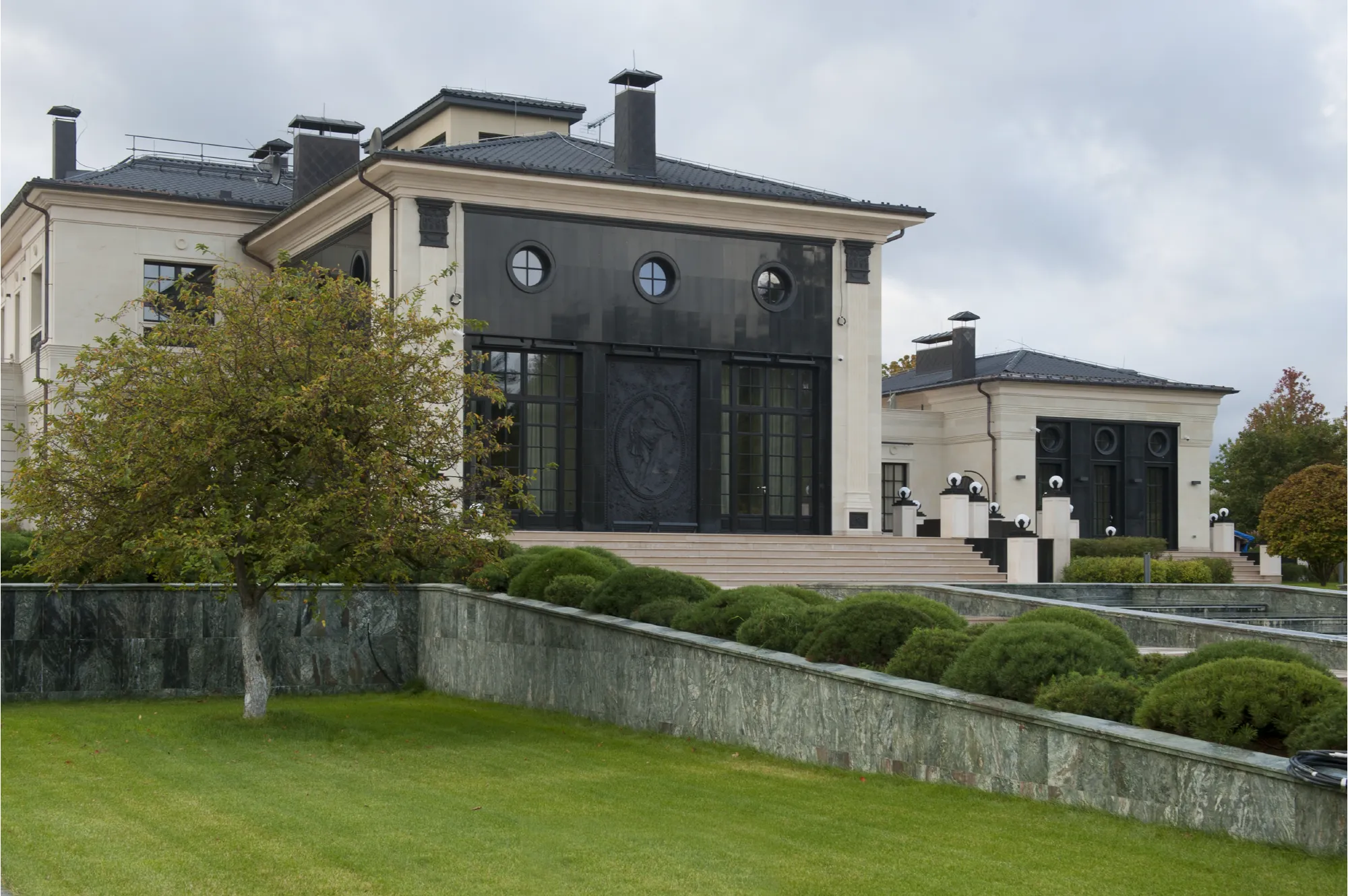 Частная резиденция, "Лукоморье"