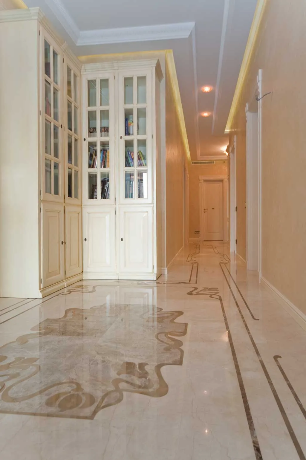 Private apartment, "Tsvetnoy bulevard"