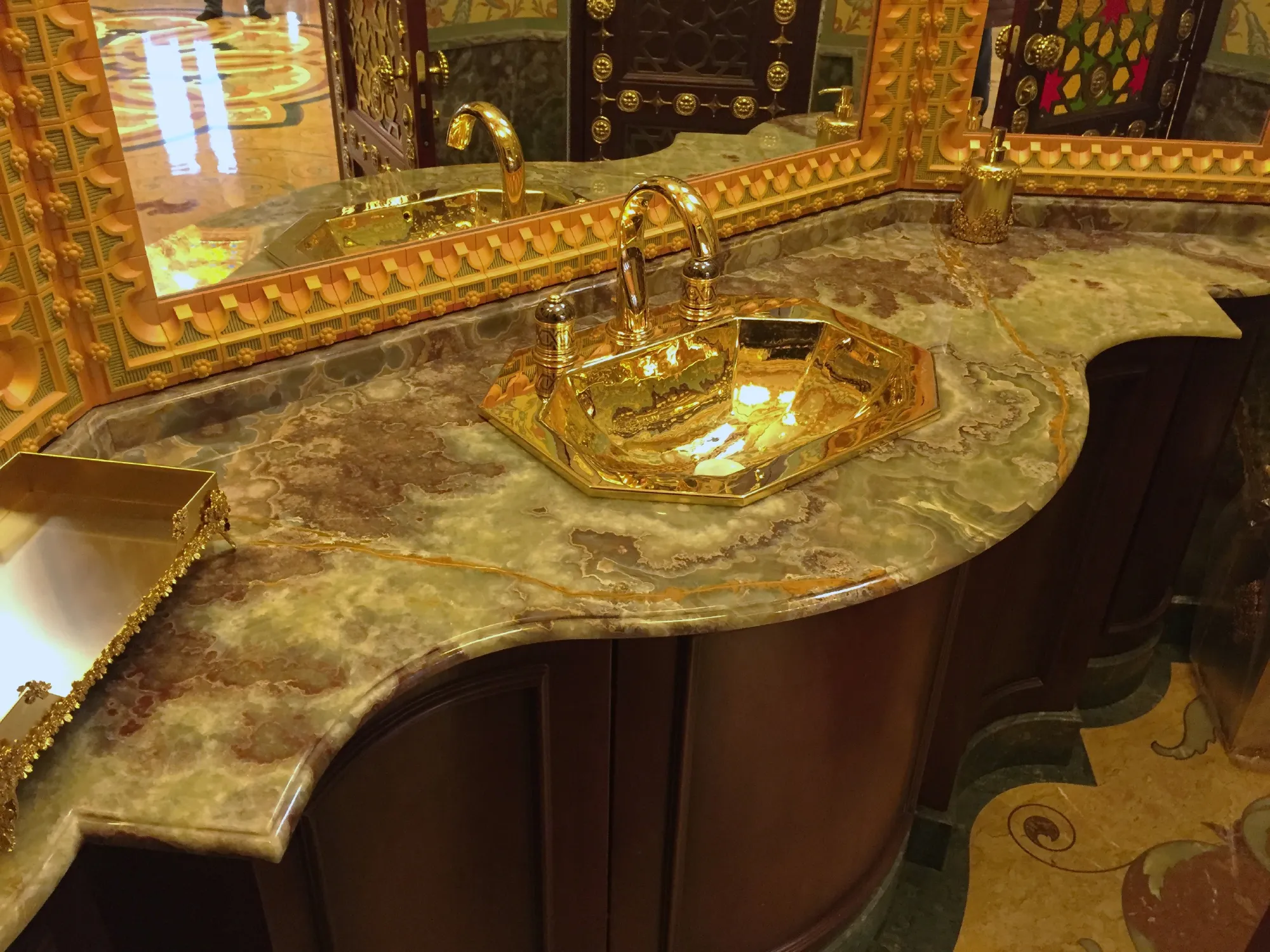 Частные апартаменты, "Знаменка"