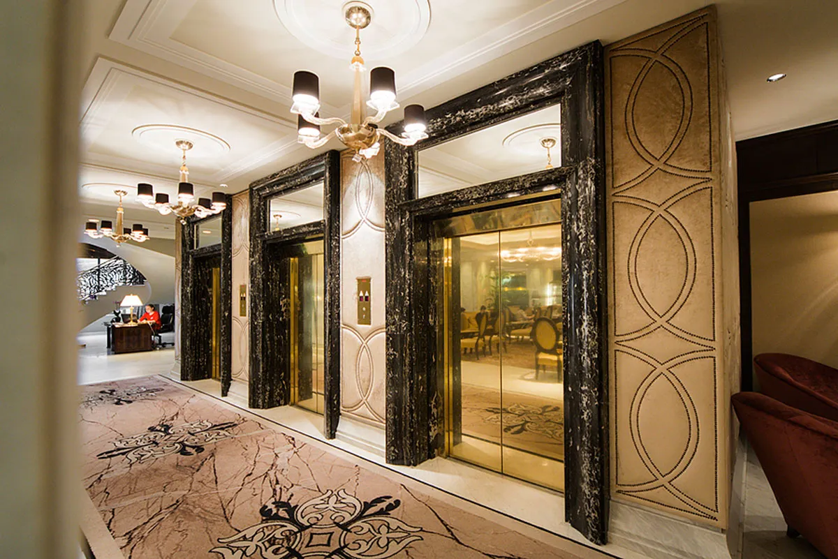 Отель "Balchug Kempinski" (Балчуг Кемпински) 