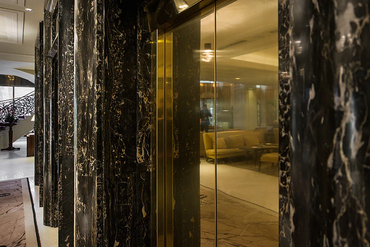 Отель "Balchug Kempinski" (Балчуг Кемпински) 