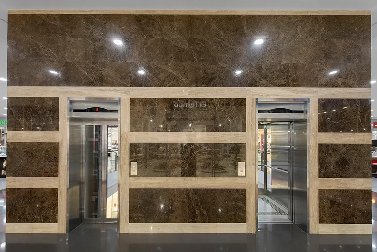 TC "Prazhskiy Passazh"