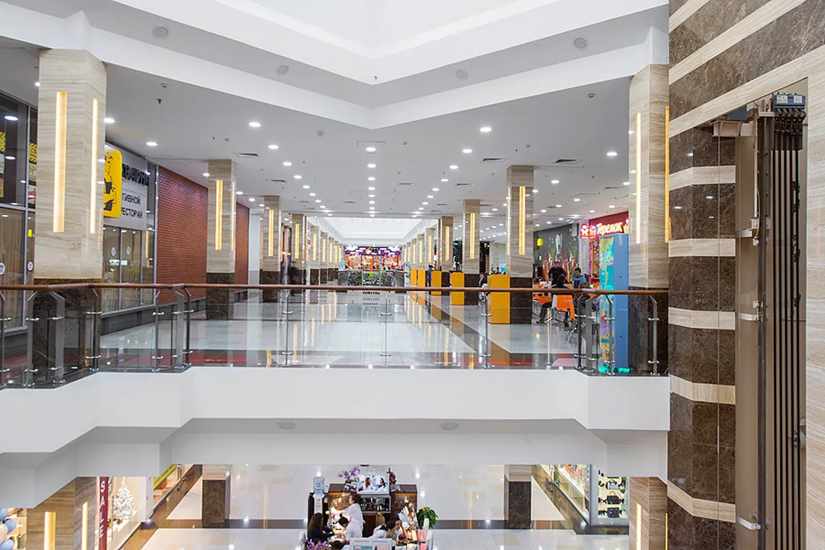 TC "Prazhskiy Passazh"