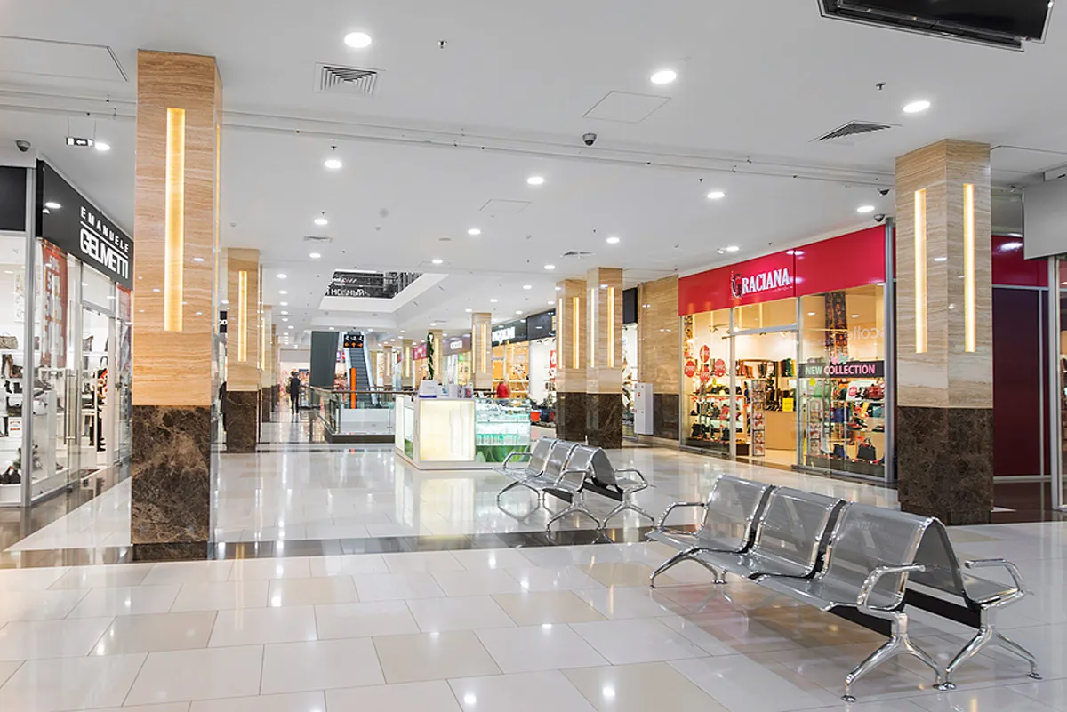 TC "Prazhskiy Passazh"